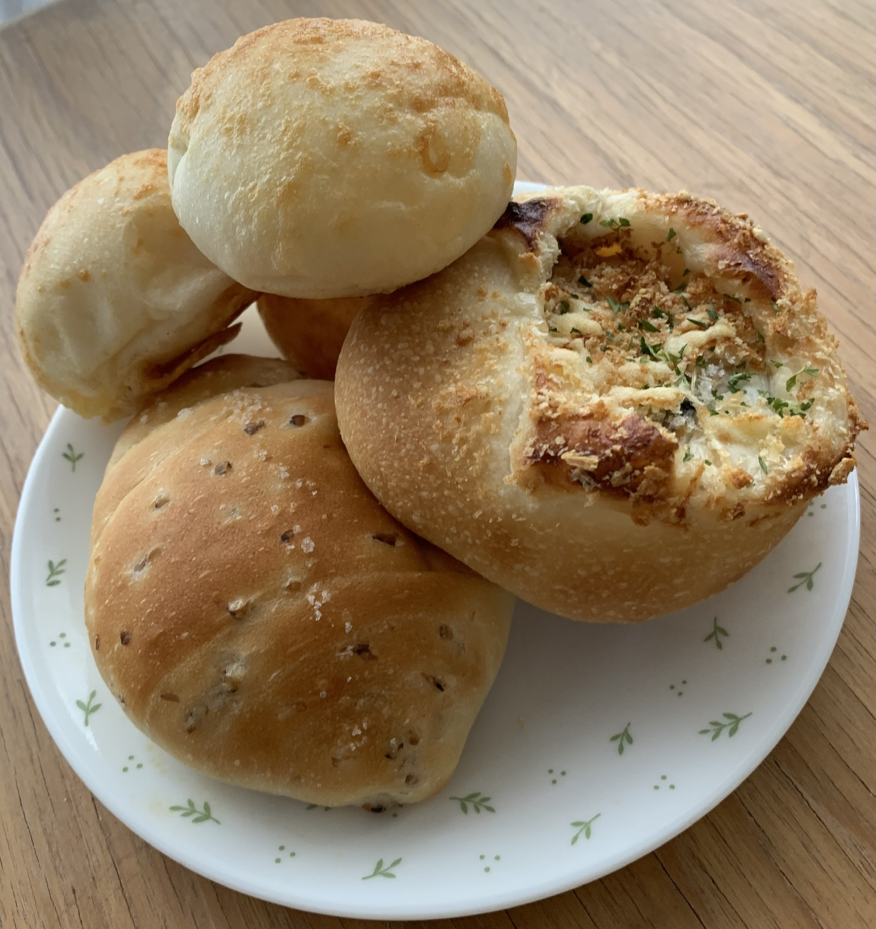 仙台市吉成の人気パン屋さん【デーデのパン】のパン